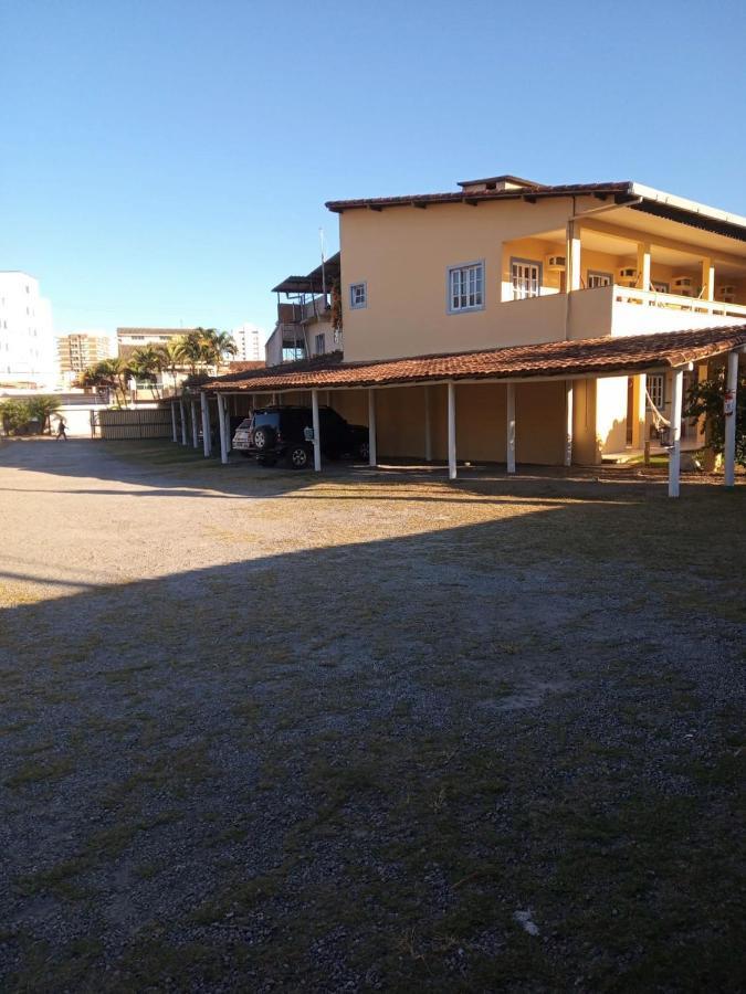 Hotel Pousada Caminho Da Praia Гуарапари Экстерьер фото