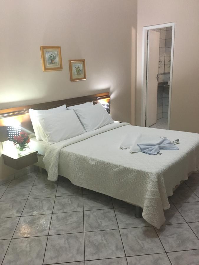 Hotel Pousada Caminho Da Praia Гуарапари Экстерьер фото